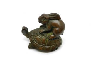 Tortise & Rabbit Charm