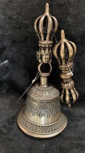 9 leaf Bell & Dorje  (XL)